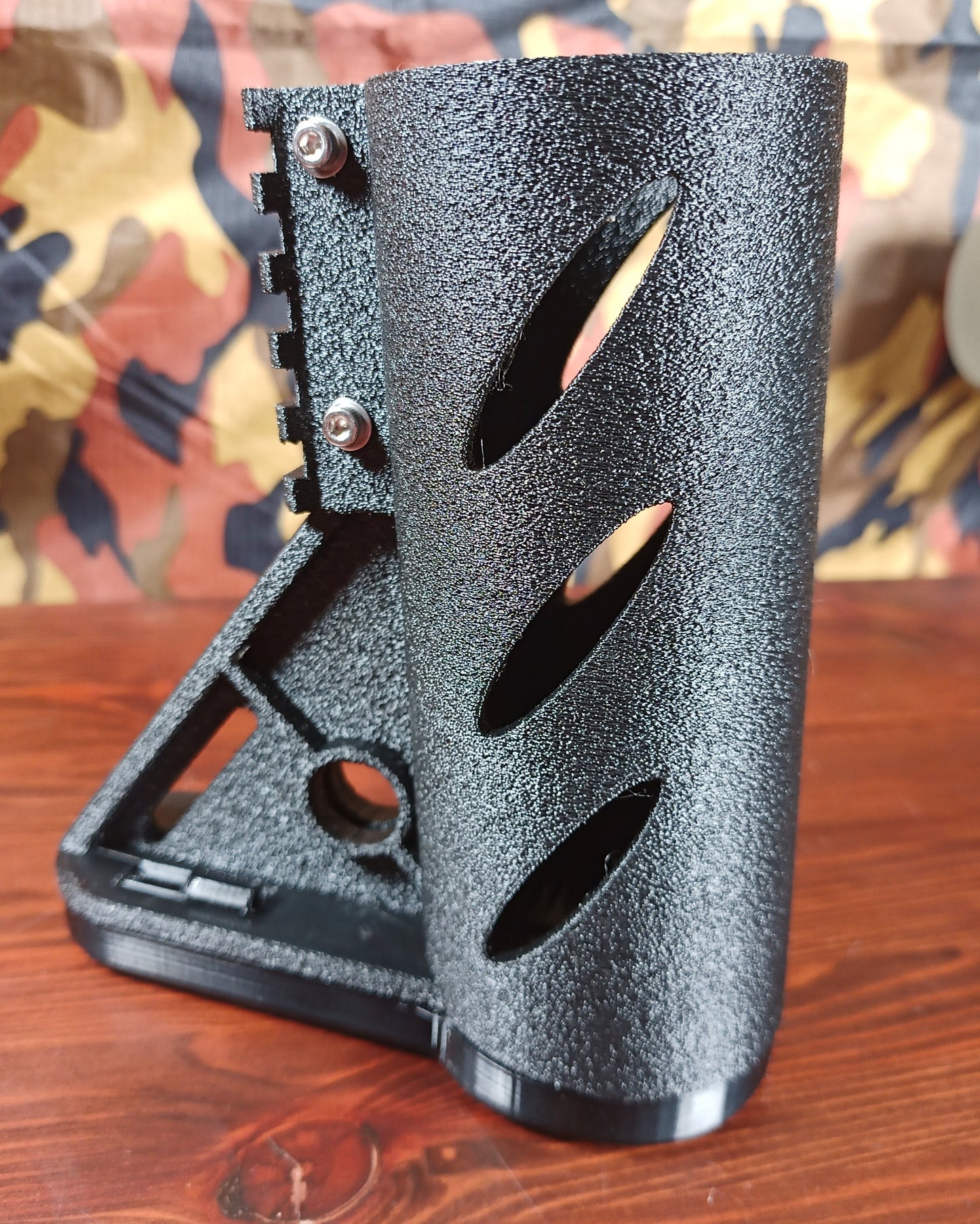 AEA MEGALODON Schulterstütze "AR-Style" Kurze Version