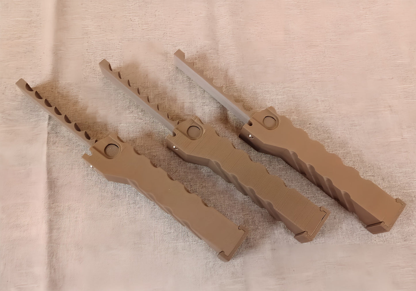 AEA MEGALODON Magazin 8 Schuss Carbonfilament Mattes Finish ohne Struktur TAN