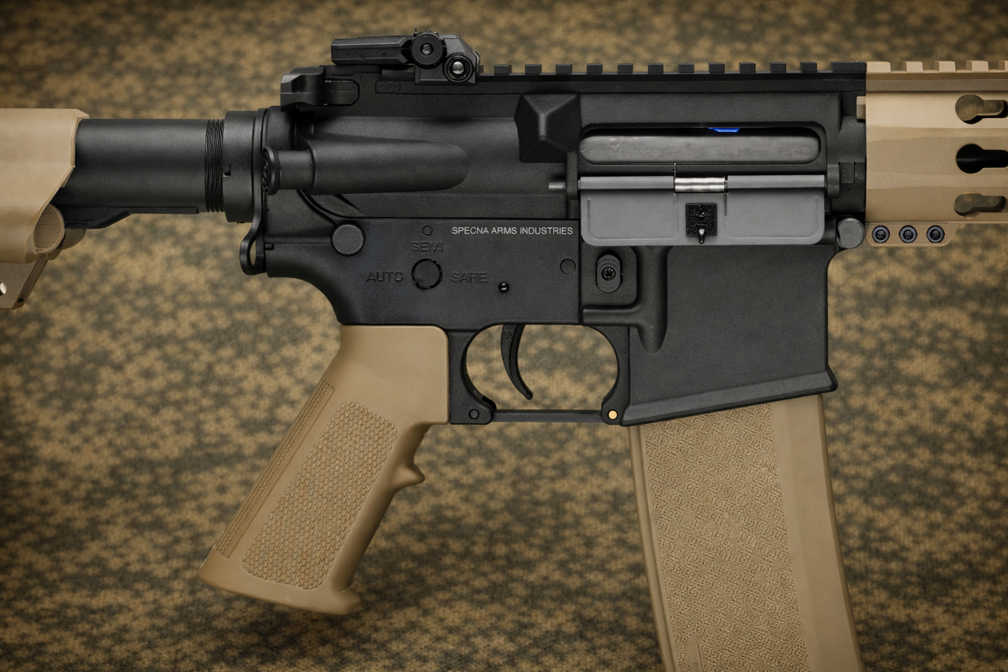 Specna Arms SA-F02 FLEX Half Tan – AEG Airsoft 0,5 J | Perfekt für CQB & Einsteiger
